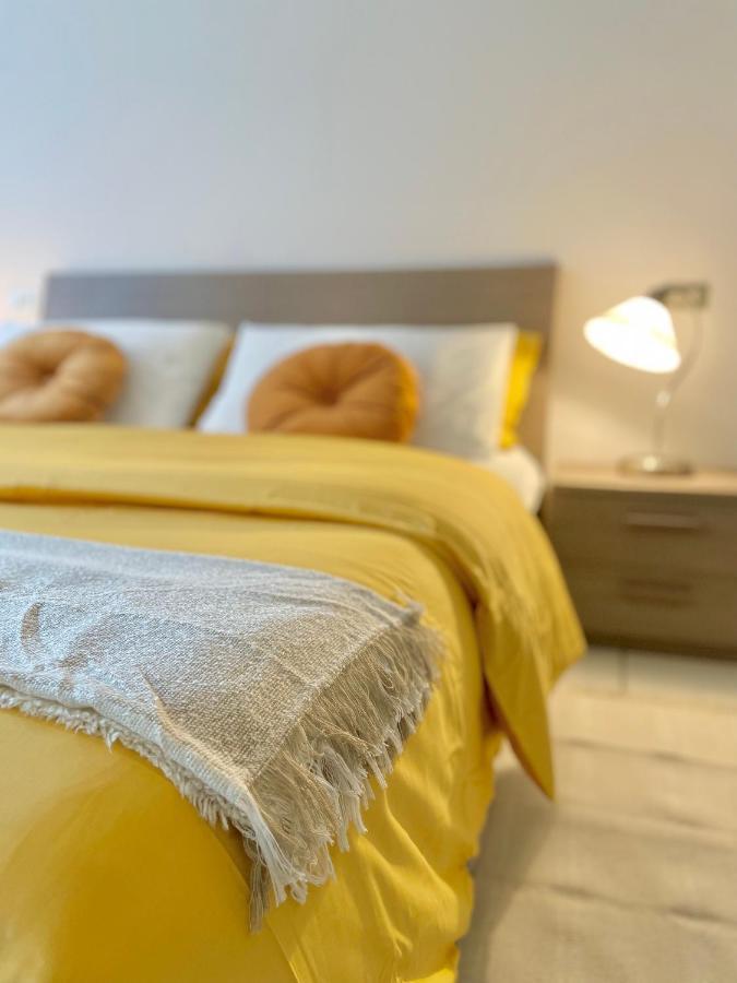 Apartament Homiesam - Yellow Dream & City Life Mediolan Zewnętrze zdjęcie